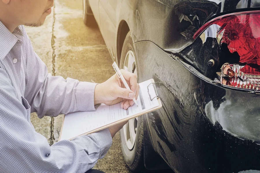 Third-Party Insurance Is Valid, but Own-Damage Cover Has Expired: Are You Actually Fully Insured? Third-Party Insurance Is Valid, but Own-Damage Cover Has Expired Are You Actually Fully Insured